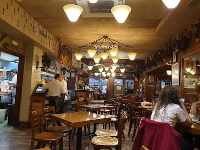 La Esquinica