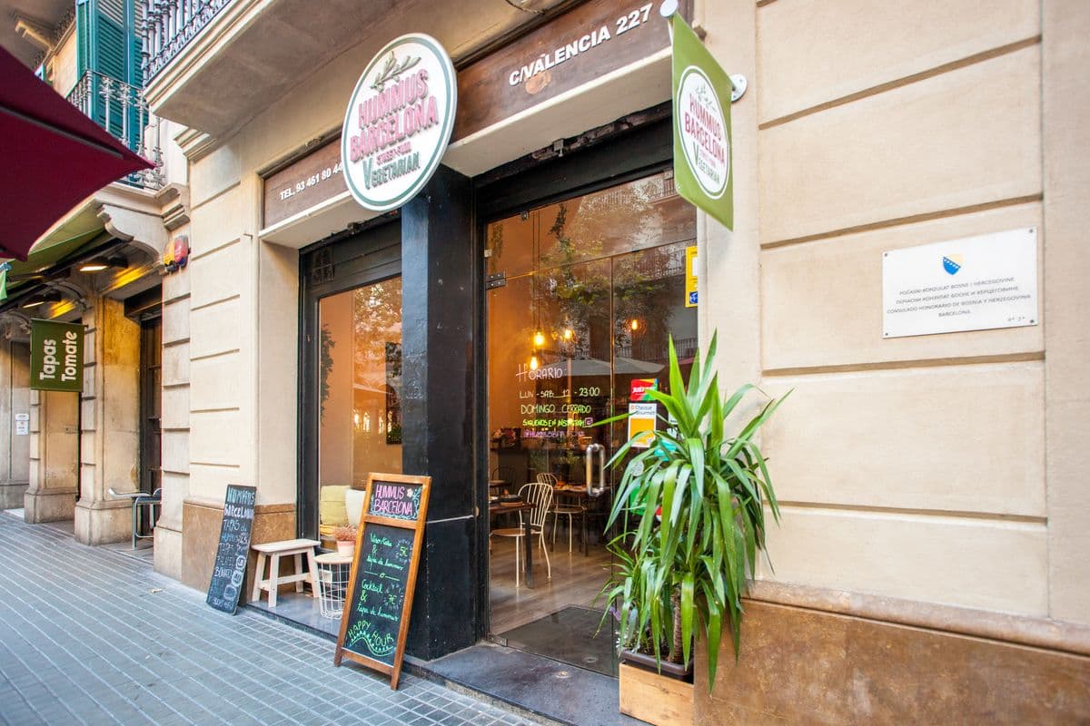 Hummus Barcelona - Image 1