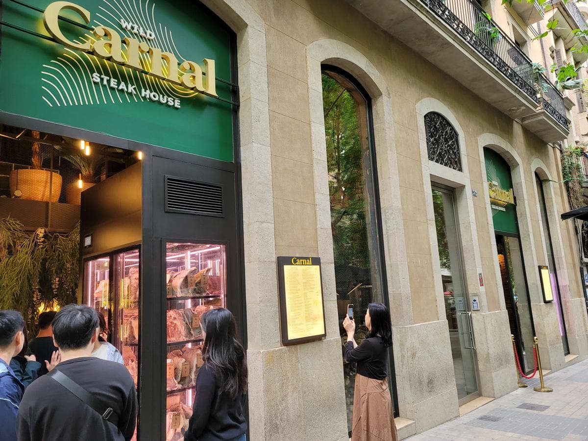 Carnal Steak House - Image 1