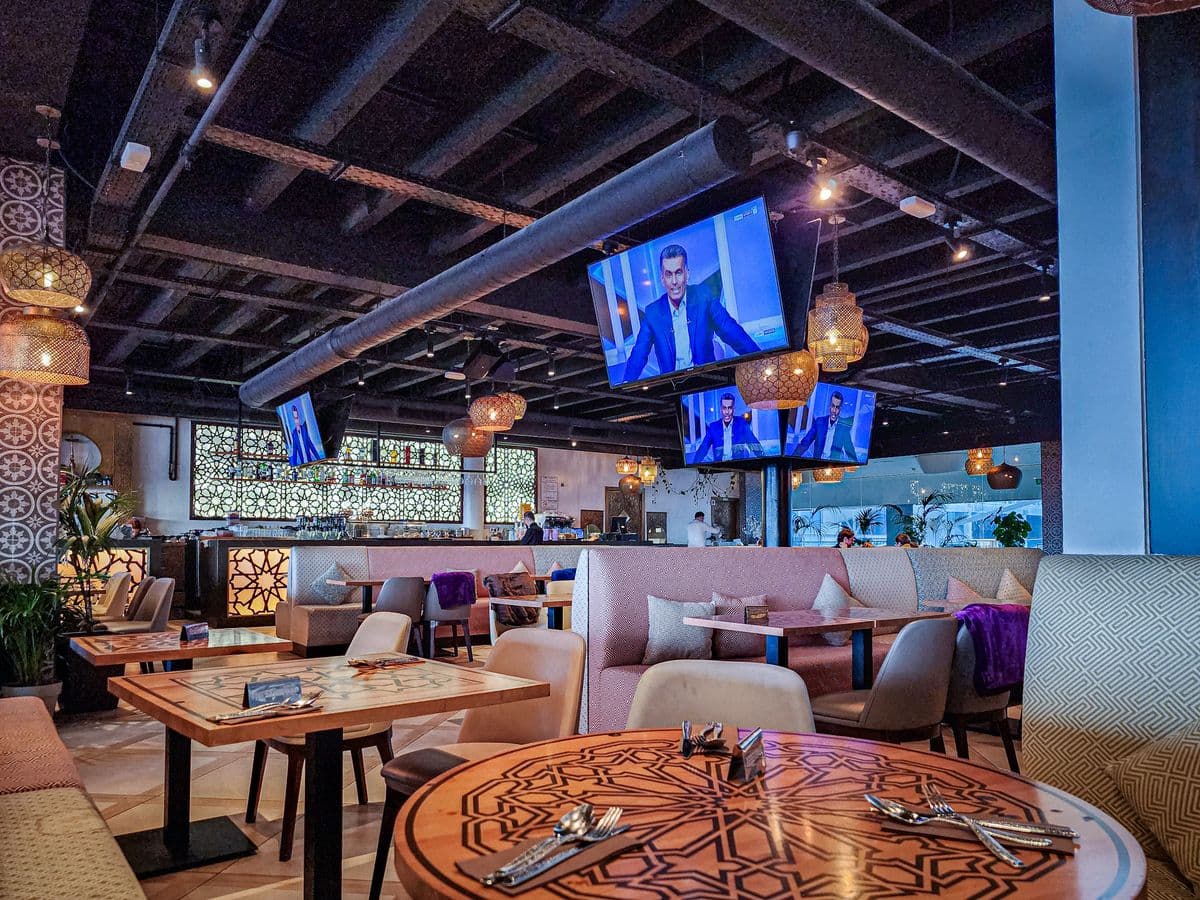 AlRouche Restaurante & Cafe - Image 1