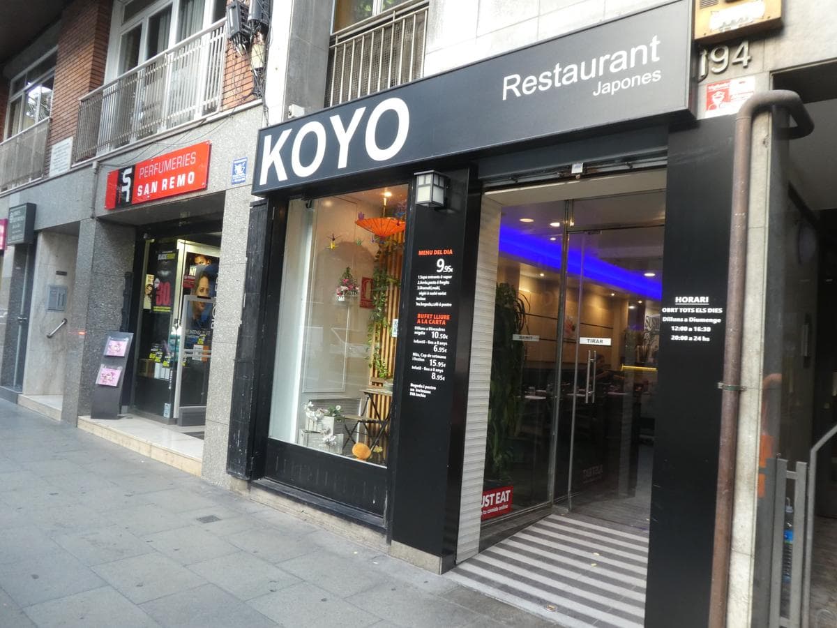 Koyo Sushi Sants - Image 1