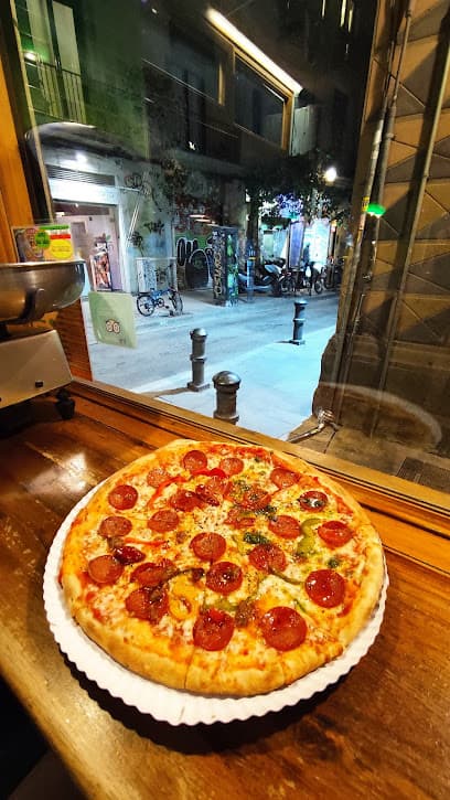 La Pizza Pazza